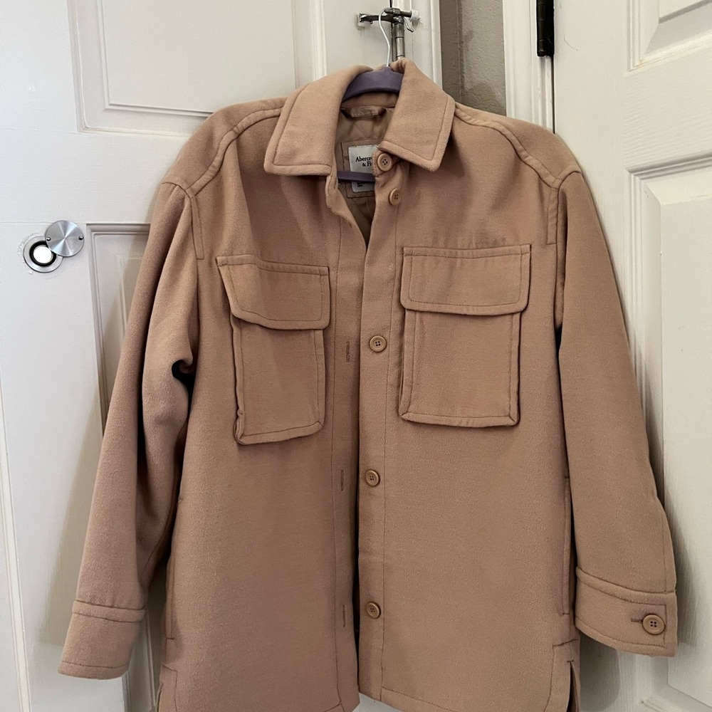 Women’s Tan Jacket